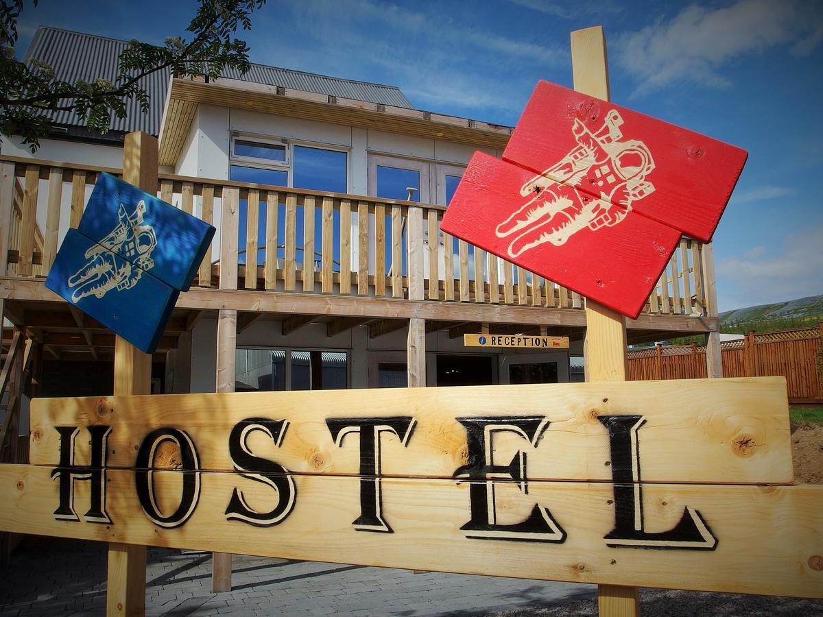 Husavik Hostel Buitenkant foto
